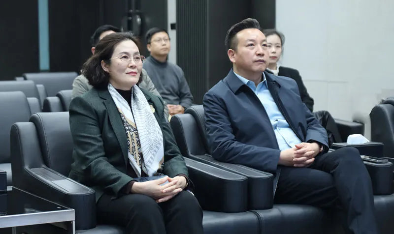 EE5A0037_副本.jpg EE5A0037_副本.jpg