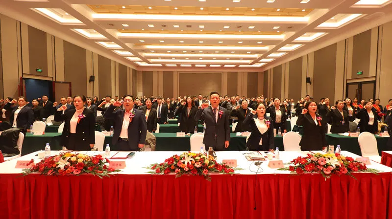 EE5A0896_副本.jpg EE5A0896_副本.jpg