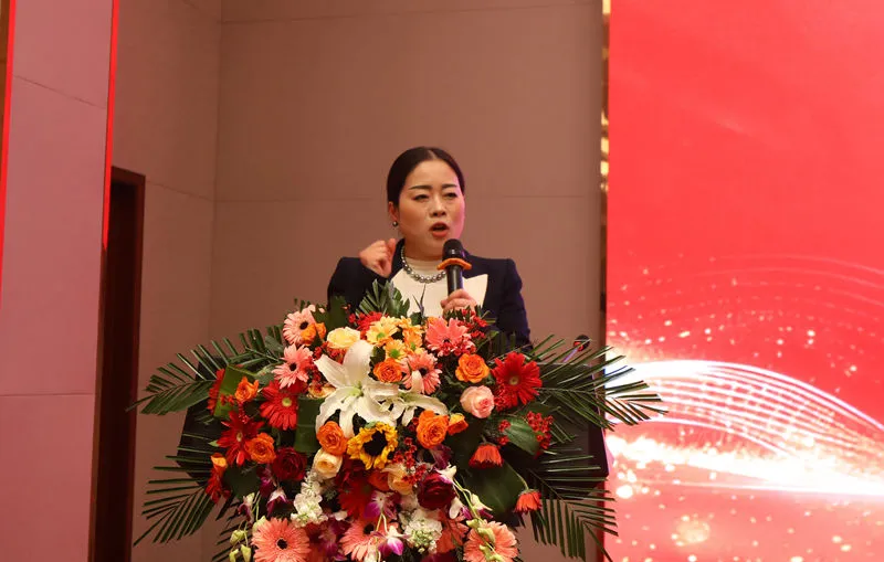 EE5A1469_副本.jpg EE5A1469_副本.jpg