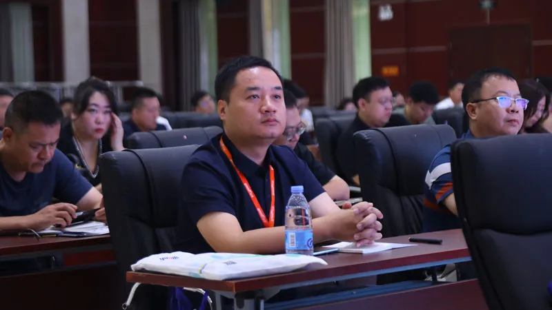 EE5A0117_副本.jpg EE5A0117_副本.jpg